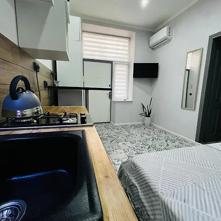 アパート Iren Forum *