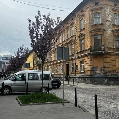 Daire Iren Forum Lviv