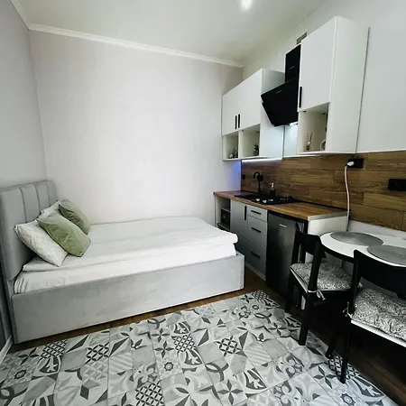 Iren Forum アパート リヴィウ