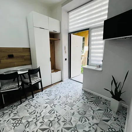 Iren Forum アパート リヴィウ