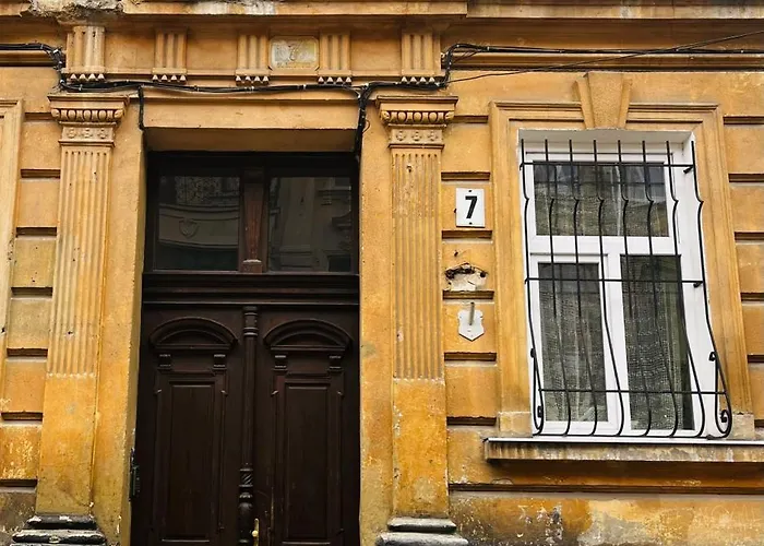 Apartamento Iren Forum Leópolis