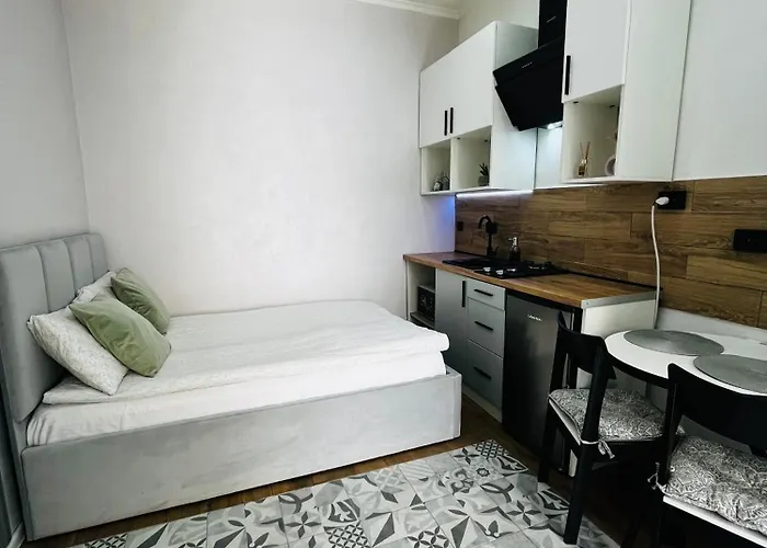 Iren Forum Apartamento Leópolis