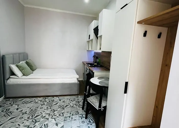 Iren Forum Apartamento Leópolis